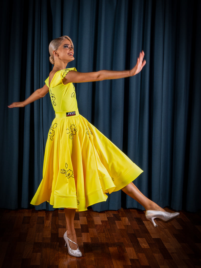 "La La Land" Dance Show outfit | Janus Fashion